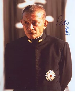 Mako autograph