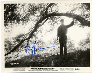 Anthony Perkins autograph