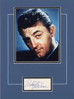 Robert Mitchum autograph
