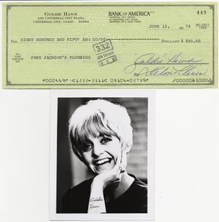 Goldie Hawn autograph