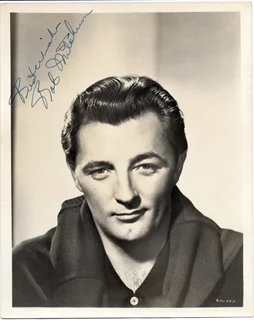 Robert Mitchum autograph