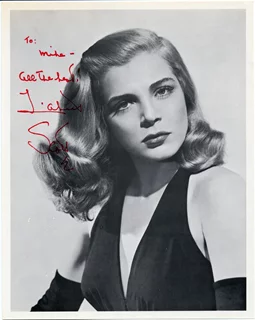 Lizabeth Scott autograph