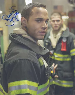 Daniel Sunjata autograph