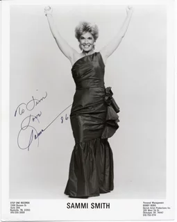 Sammi Smith autograph
