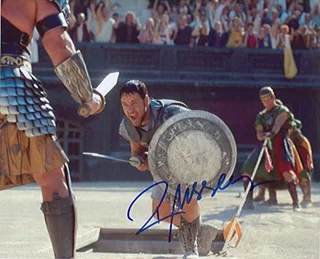 Russell Crowe autograph