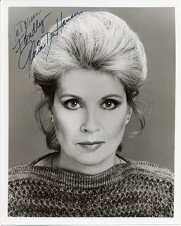 Gloria DeHaven autograph
