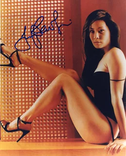 Lucy Liu autograph