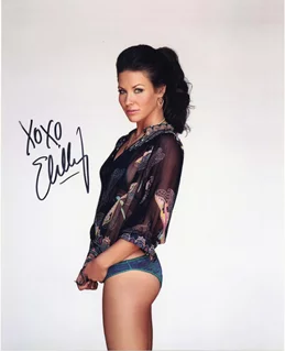 Evangeline Lilly autograph
