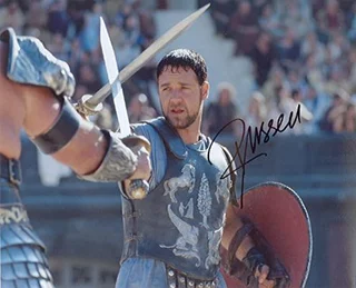 Russell Crowe autograph