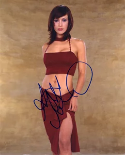Alyssa Milano autograph