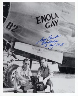 Tom Ferebee autograph