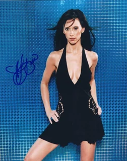 Jennifer Love Hewitt autograph