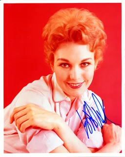 Kim Novak autograph