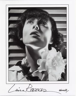Luise Rainer autograph