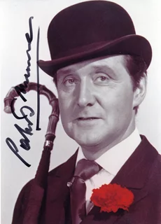 Patrick MacNee autograph