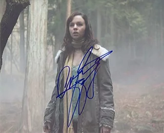 Amber Tamblyn autograph