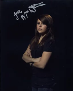 Mae Whitman autograph