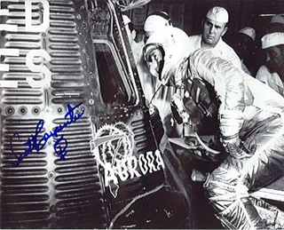 Scott Carpenter autograph