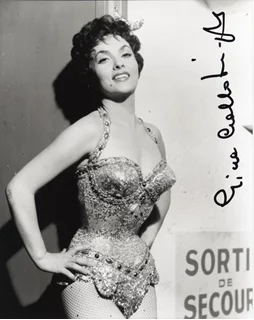 Gina Lollobrigida autograph