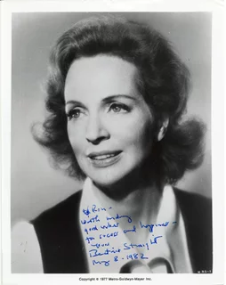 Beatrice Straight autograph