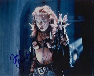 Melinda Clarke autograph