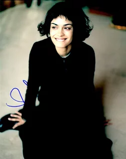 Shannyn Sossamon autograph