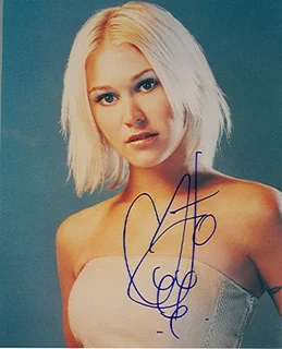 Jo O'Meara autograph