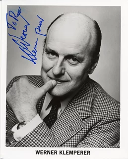 Werner Klemperer autograph