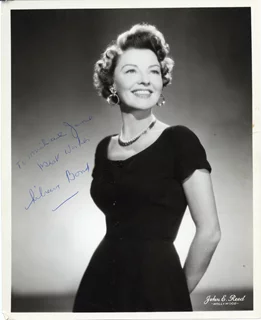 Lilian Bond autograph