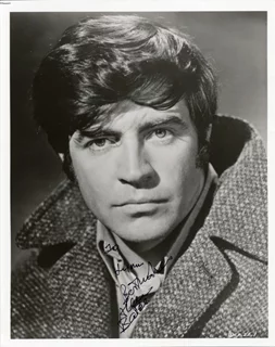 Alan Bates autograph