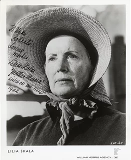 Lilia Skala autograph