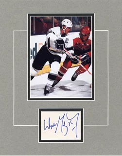Wayne Gretzky autograph