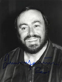 Luciano Pavarotti autograph