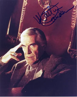 Martin Landau autograph