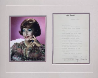 Agnes Moorehead autograph