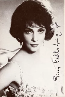 Gina Lollobrigida autograph