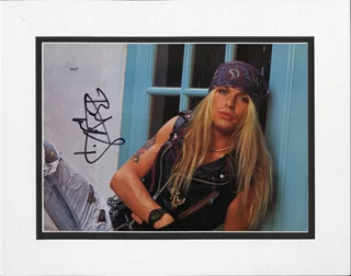 Poison autograph