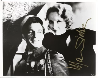 Marlene Dietrich autograph