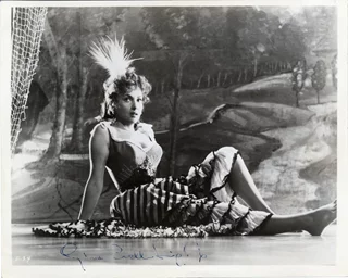Gina Lollobrigida autograph