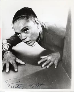Eartha Kitt autograph