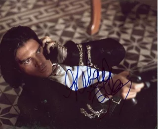 Antonio Banderas autograph