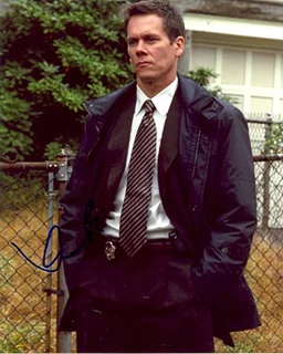 Kevin Bacon autograph