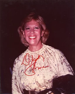 Dinah Shore autograph
