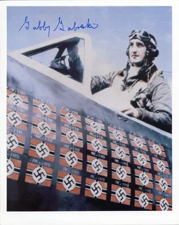 Gabby Gabreski autograph