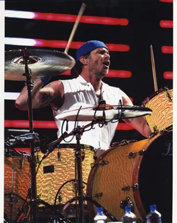 Red Hot Chili Pepers autograph