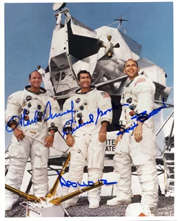 Apollo 12 Crew autograph