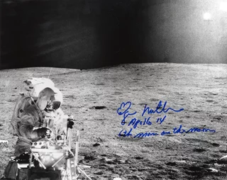 Edgar Mitchell autograph