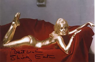 Shirley Eaton autograph