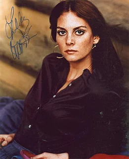 Lesley Ann Warren autograph