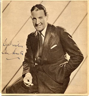 Ian Hunter autograph